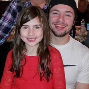 Meet your Posher, Elana